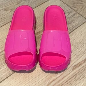 UGG Jella Clear Slide Dragon Fruit
